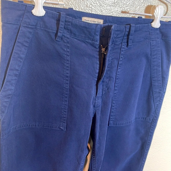 NILI LOTAN Jenna Marine Blue Mid-Rise Crop Pant size: 4 - Picture 9 of 12